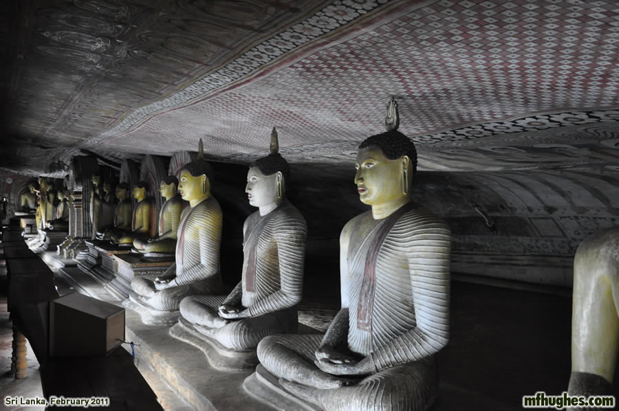 Dambulla Buddha caves