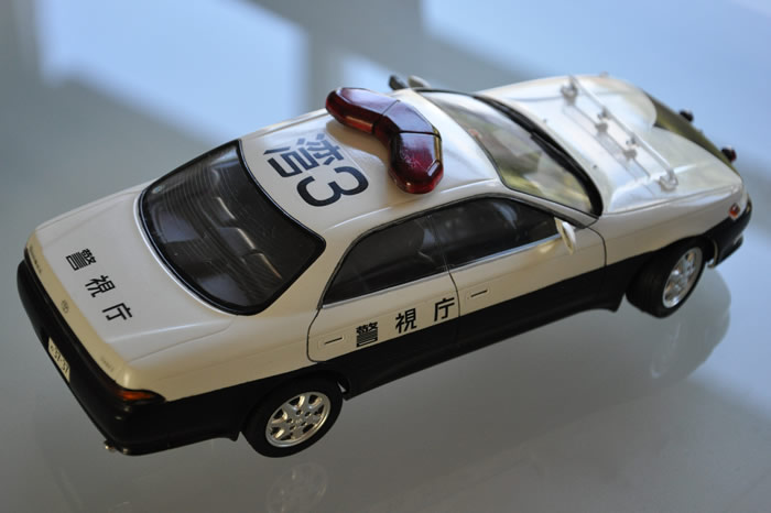 Aoshima Toyota Mark II Police Car