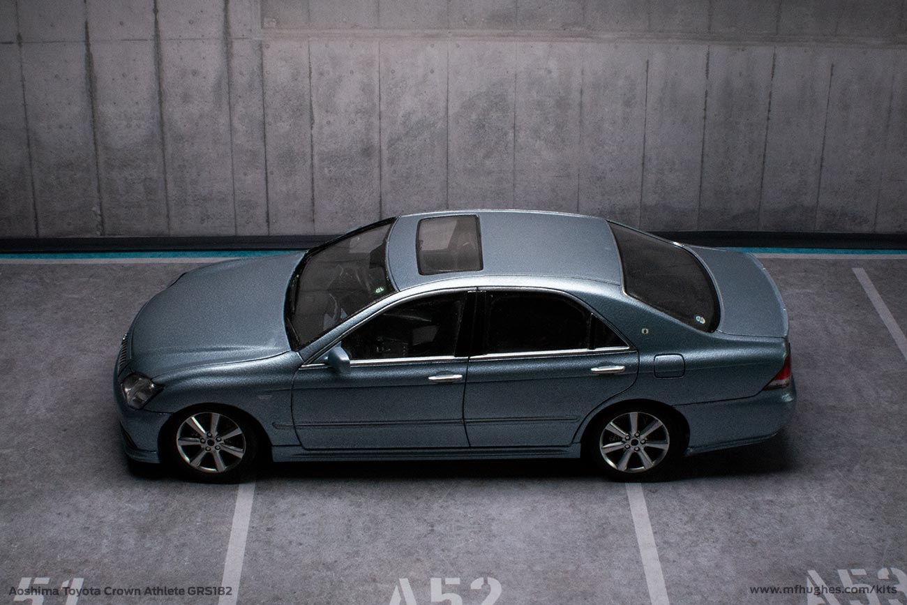 Aoshima Toyota Crown Athlete Zero GRS182