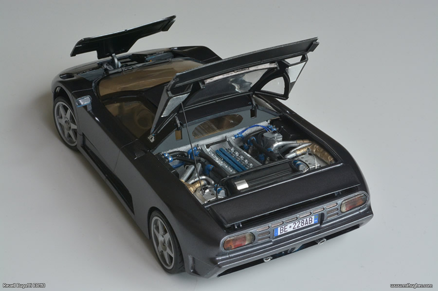 Revell Bugatti EB110 