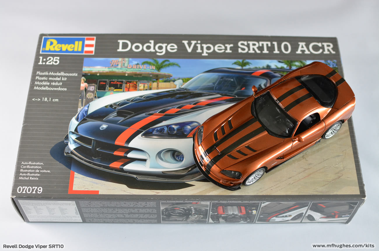 Revell dodge viper gts online